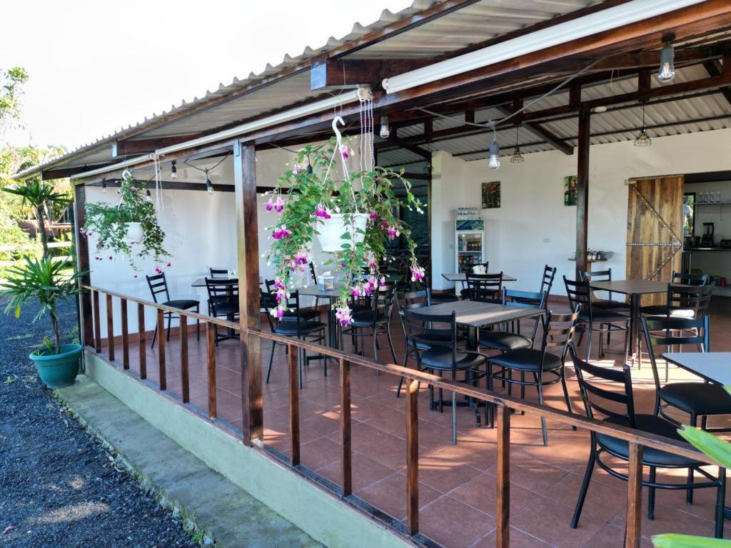 B&B Garden غريسيا المظهر الخارجي الصورة